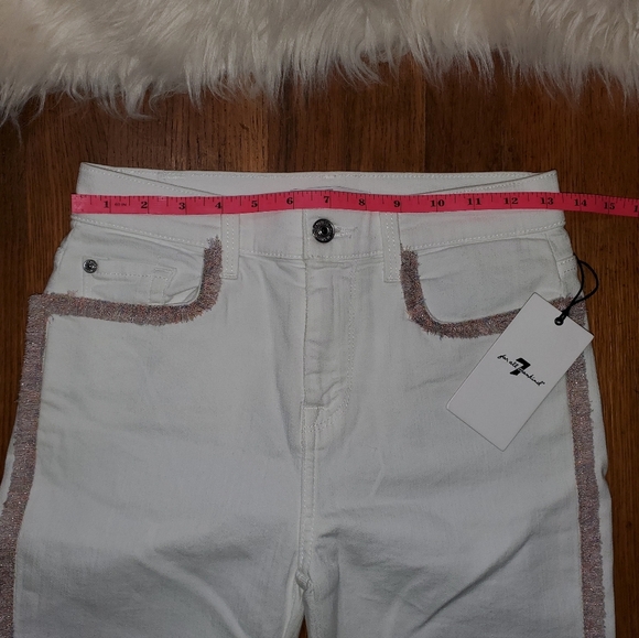 7 For All Mankind White Jeans with Pink Trim NWT - Picture 8 of 13